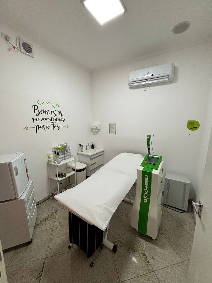 Depilação a laser com tecnologia No+Vello SHR 700